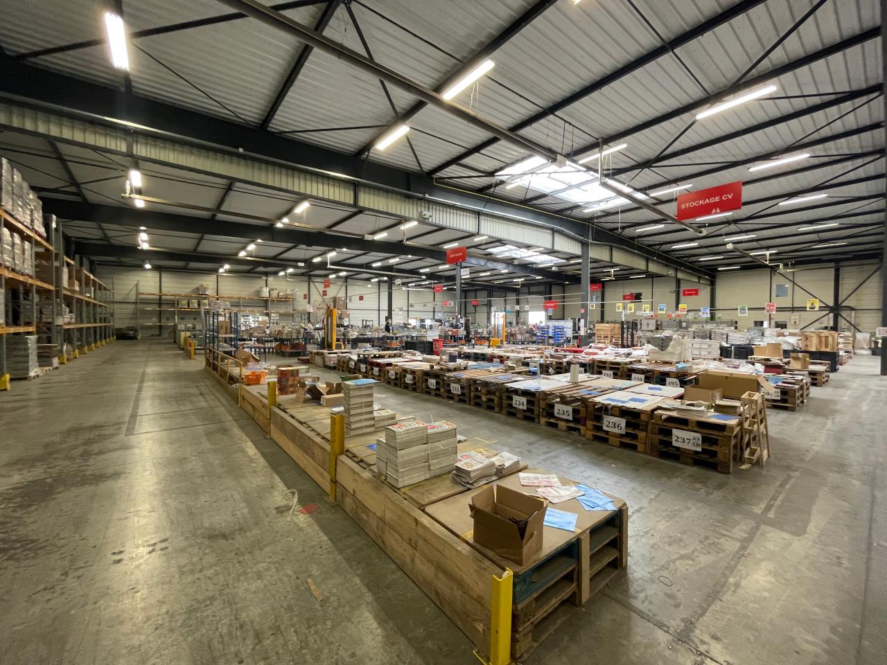 Local d'activité Longvic 3189m² Vente local d'activité Longvic Côte-d'Or OVACT2531310 0